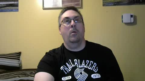 Snapshot of mmr4545 chatting on 13, 6, 2026 mark online show from 13, 6, 2026