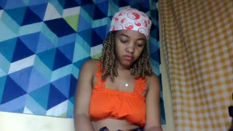 Snapshot of mmyriame chatting on 3, 7, 2026 mmyriame online show from 3, 7, 2026