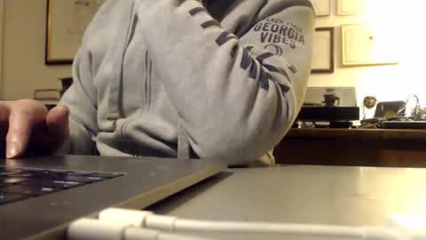 Snapshot of mmythmaker chatting on 9, 5, 2026 mmythmaker online show from 9, 5, 2026