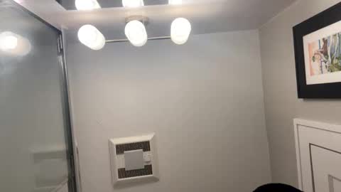 MNbyIAbyWI online show from 25, 9, 2025