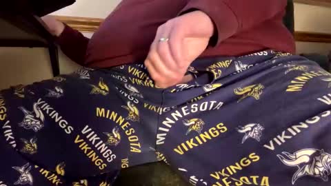 mnguy19726969 online show from 28, 4, 2026