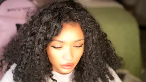 Snapshot of moan_4_you chatting on 20, 12, 2024 Ruxxx online show from 20, 12, 2024