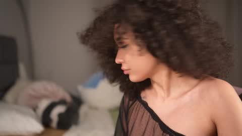 Snapshot of moan_4_you chatting on 6, 2, 2025 Ruxxx online show from 6, 2, 2025