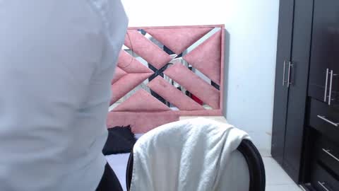Snapshot of moan_sex1 chatting on 11, 5, 2026 Catalina online show from 11, 5, 2026
