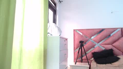 Snapshot of moan_sex1 chatting on 29, 5, 2026 Catalina online show from 29, 5, 2026