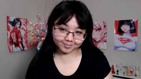 Molly online show from 2, 12, 2025