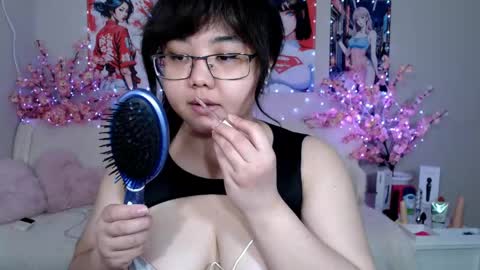 Snapshot of moertomlly chatting on 2, 5, 2026 Molly online show from 2, 5, 2026
