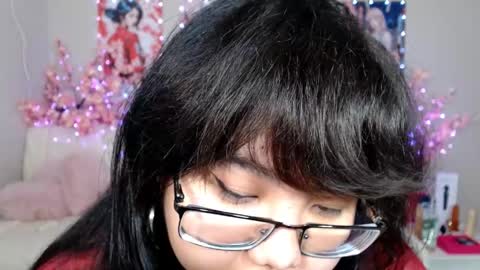 Snapshot of moertomlly chatting on 9, 5, 2026 Molly online show from 9, 5, 2026