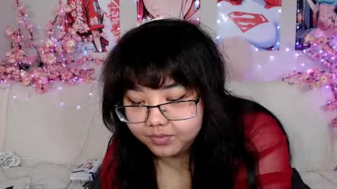 Snapshot of moertomlly chatting on 13, 5, 2026 Molly online show from 13, 5, 2026