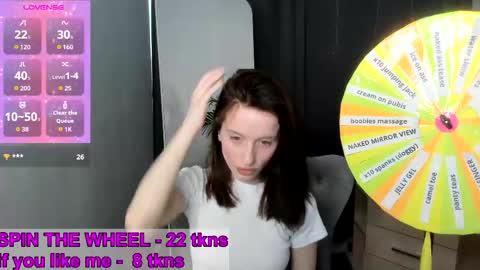 Snapshot of mollie_blush chatting on 6, 5, 2026 mollie_blush online show from 6, 5, 2026
