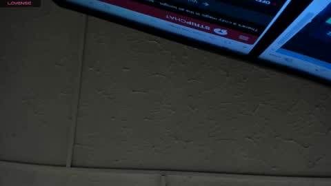 Hey Guys  Im Mollie online show from 19, 12, 2025