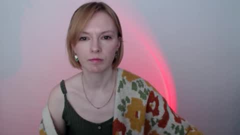 mollilove online show from 16, 5, 2026