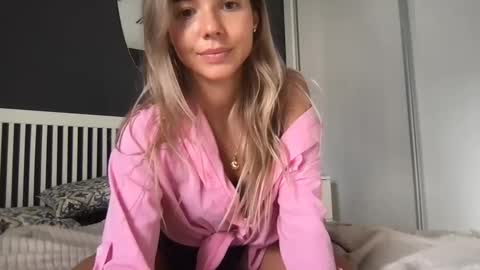 Molly online show from 3, 12, 2024