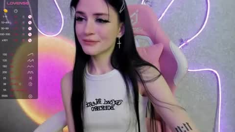 Molly - online show from 27, 7, 2026