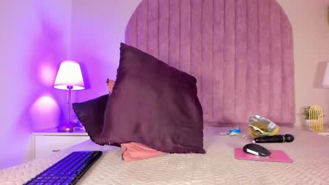 Molly Jackson online show from 30, 1, 2025