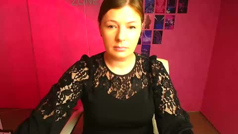 Molly online show from 22, 4, 2026