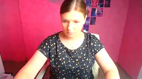 Molly online show from 12, 7, 2026