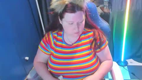 molly_moons online show from 16, 4, 2026