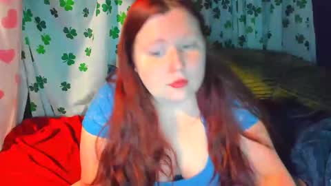molly_moons online show from 9, 6, 2026