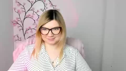 Molly online show from 12, 1, 2026