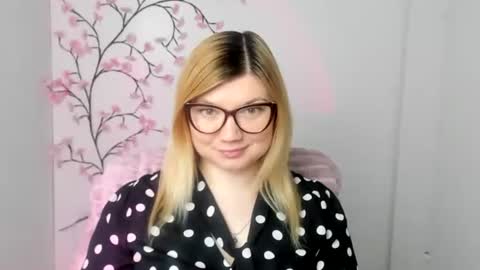 Molly online show from 18, 3, 2026