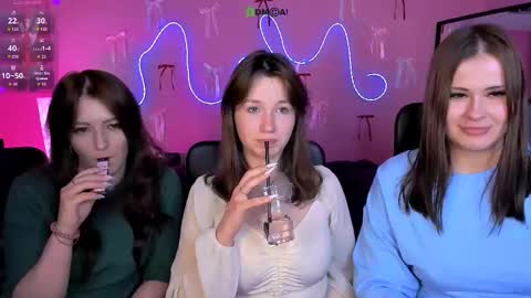 Molly online show from 8, 3, 2026