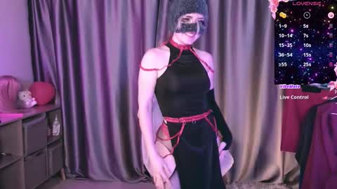 Molly online show from 7, 3, 2026