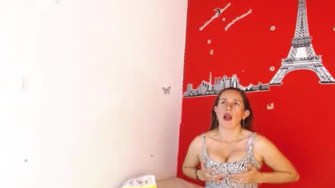 Snapshot of mollyandsam303av chatting on 12, 11, 2025 mollyandsam303av online show from 12, 11, 2025