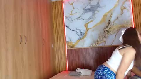 Snapshot of mollyandsam303av chatting on 2, 3, 2026 mollyandsam303av online show from 2, 3, 2026