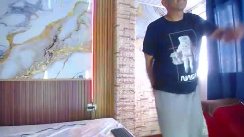 Snapshot of mollyandsam303av chatting on 7, 3, 2026 mollyandsam303av online show from 7, 3, 2026