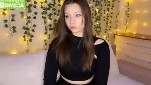 Molly online show from 22, 4, 2026