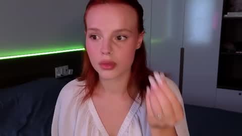 Molly online show from 15, 7, 2026