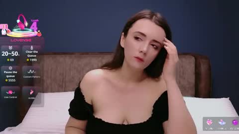 Molly online show from 23, 7, 2026