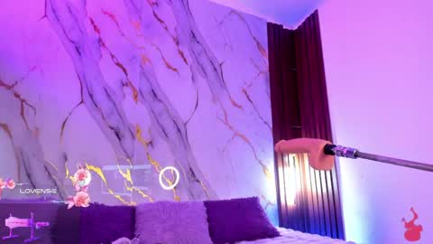 New girl Emily Valentina  Michelle online show from 21, 4, 2026