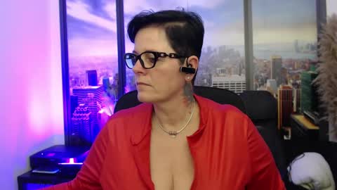 Snapshot of mollysun chatting on 25, 2, 2025 MollySun Nina Randmann online show from 25, 2, 2025