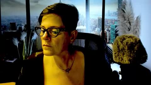 Snapshot of mollysun chatting on 16, 11, 2025 MollySun Nina Randmann online show from 16, 11, 2025