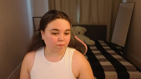 Yungsatou online show from 8, 6, 2026