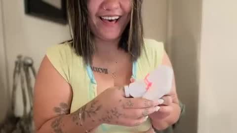 Miss G  online show from 25, 7, 2026