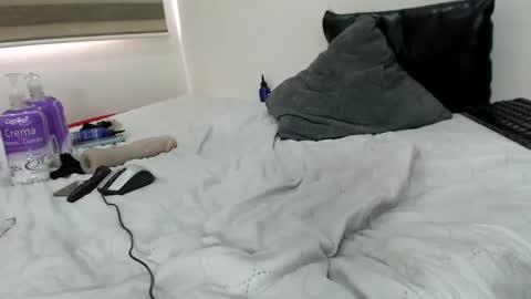 Snapshot of mommy26 chatting on 6, 2, 2025 mommy26 online show from 6, 2, 2025