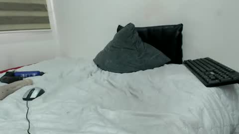 Snapshot of mommy26 chatting on 8, 2, 2025 mommy26 online show from 8, 2, 2025