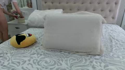 Snapshot of mommy4y chatting on 13, 5, 2026 Amy online show from 13, 5, 2026