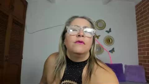 Maja online show from 12, 1, 2025