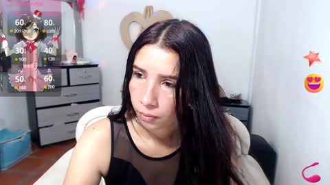 Snapshot of mommy_sexy2 chatting on 2, 12, 2024 zarai online show from 2, 12, 2024