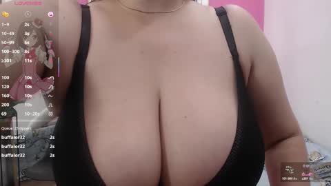 Daphne  online show from 12, 2, 2025