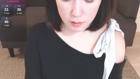 Momo online show from 11, 4, 2026