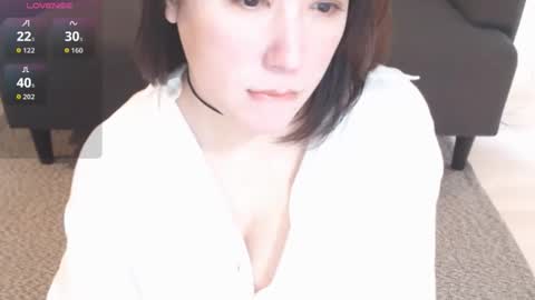 Momo online show from 27, 4, 2026