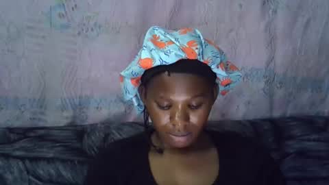 momsdoll online show from 23, 2, 2026