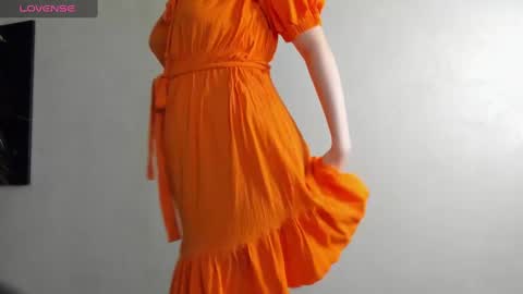 Snapshot of mon1ca_jones chatting on 11, 3, 2025 mon1ca_jones online show from 11, 3, 2025