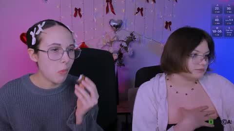 Mona  online show from 19, 4, 2026