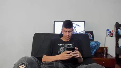 Snapshot of monarquia_ chatting on 25, 12, 2024 nicolas online show from 25, 12, 2024